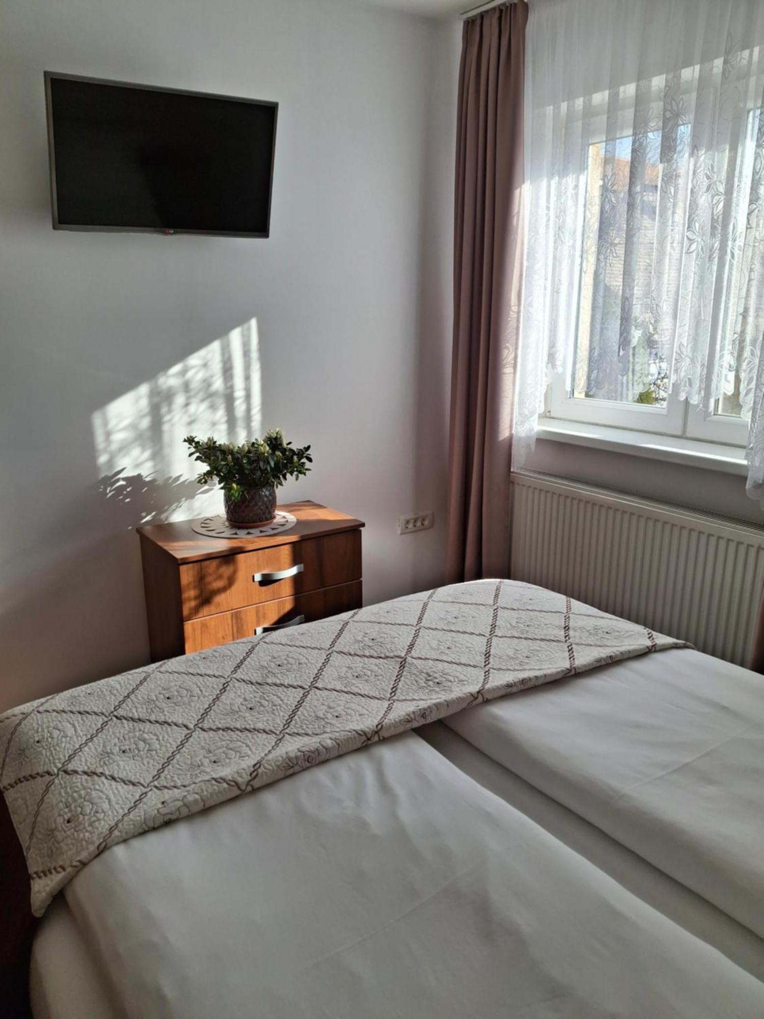 Garsoniera Strada Bucegi Apartment Sibiu Exterior photo